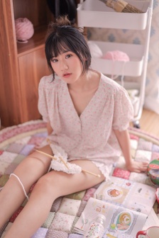 女女爱